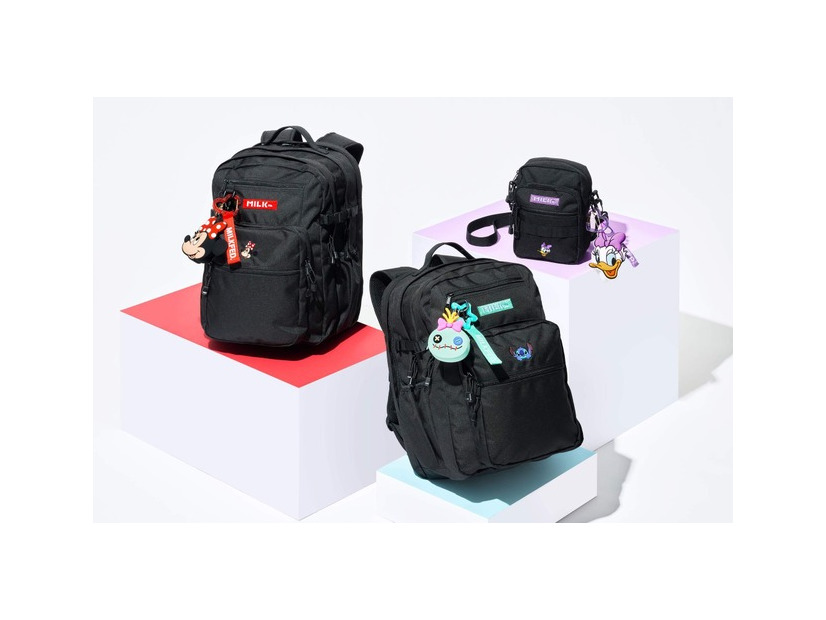 【MILKFED.】バックパック 23L 各14,500円／【MILKFED.】ショルダーバッグ 6,600円 © Disney