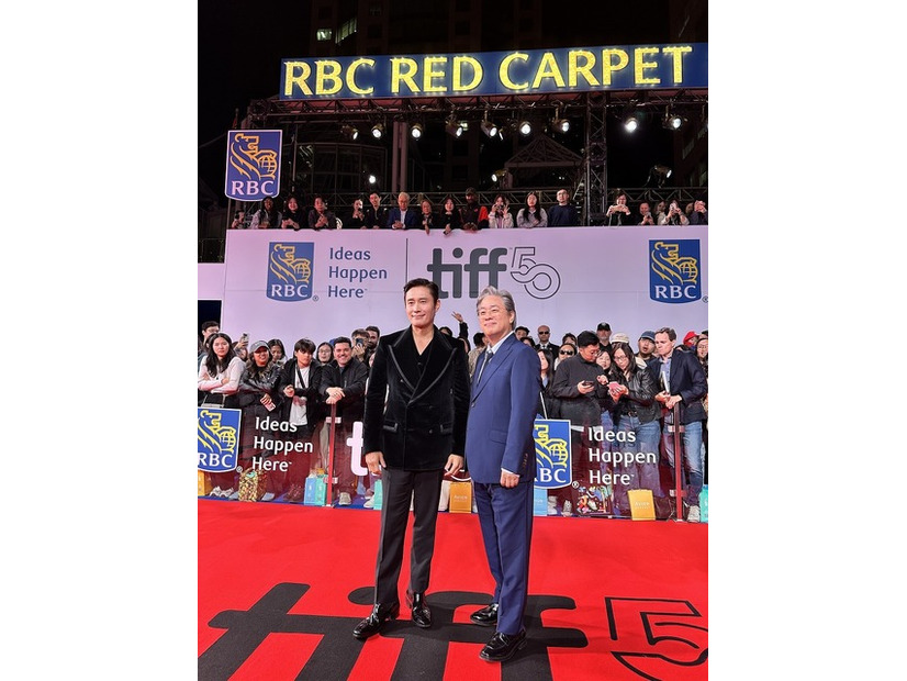 『しあわせな選択』c2025 CJ ENM Co., Ltd., MOHO FILM ALL RIGHTS RESERVED