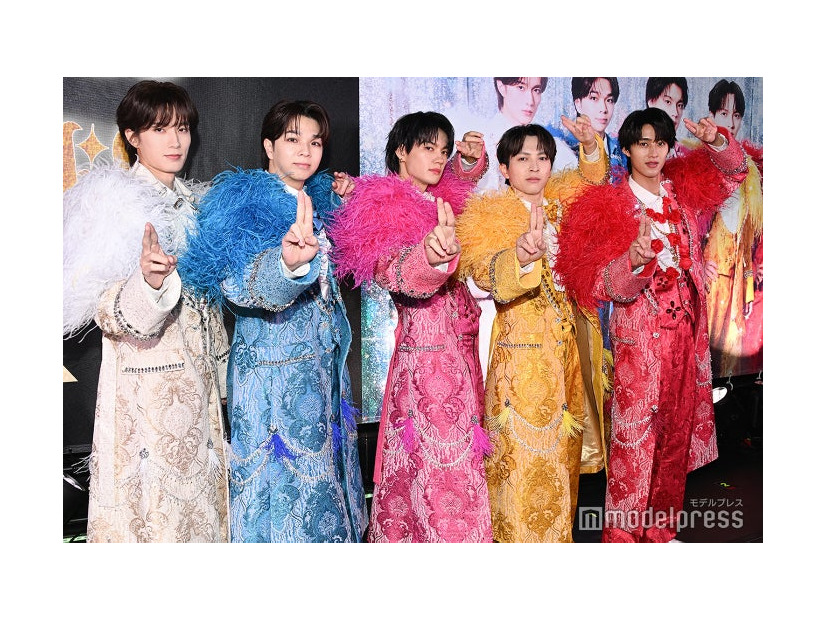 M!LK（左から）山中柔太朗、塩崎太智、佐野勇斗、吉田仁人、曽野舜太（C）モデルプレス