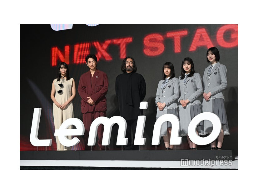 発表会に登壇した（左から）山本美月、ディーン・フジオカ、山田孝之、大野愛実、正源司陽子、高橋未来虹（C）モデルプレス