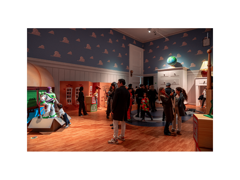 「ピクサーの世界展」あなたが夢見た物語の世界へ