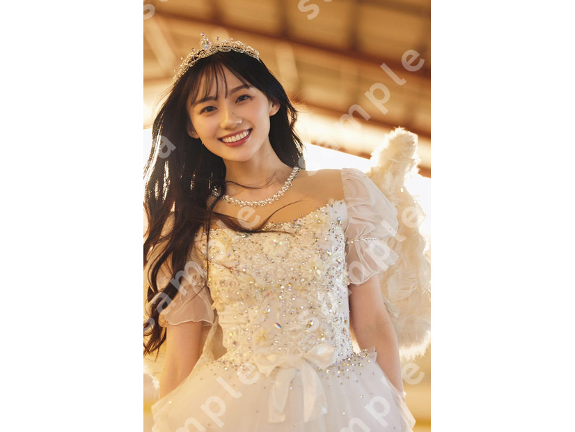 川崎桜／折り目なしB3ポスター／セブンネットショッピング※通常版のみ（撮影／須江隆治）