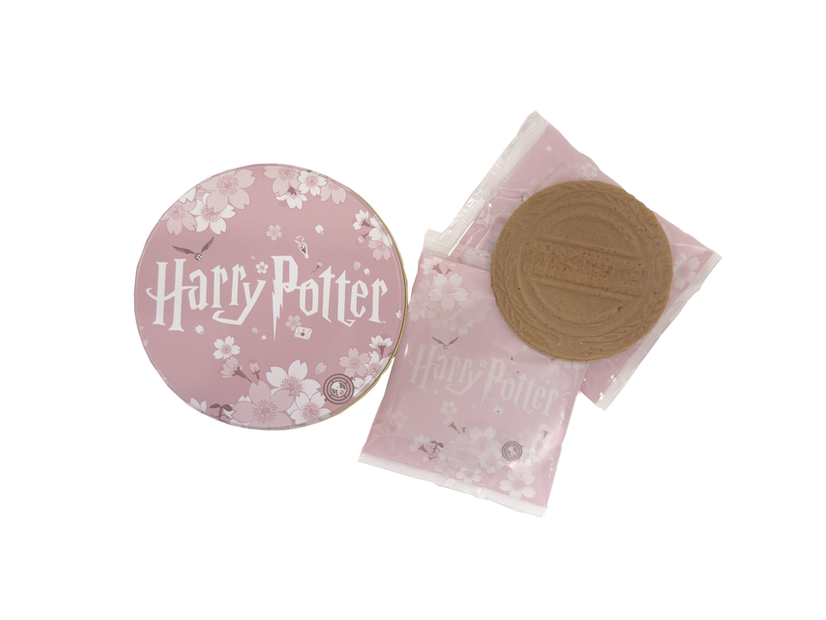 サクラ ゴーフレット ミニ缶　1,200円（税込）