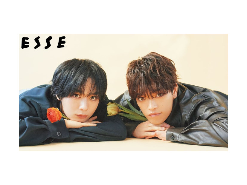 大西流星、原嘉孝「ESSE」2026年4月号（C）扶桑社
