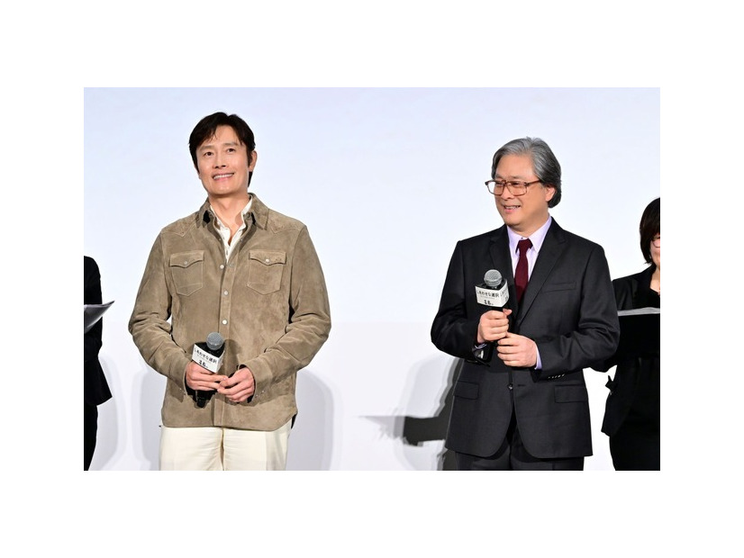 イ・ビョンホン＆パク・チャヌク監督『しあわせな選択』ジャパンプレミア　2025 CJ ENM Co., Ltd., MOHO FILM ALL RIGHTS RESERVED