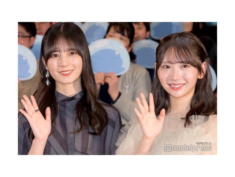 「劇場版 転生したらスライムだった件 蒼海の涙編』公開記念舞台挨拶」に出席した小坂菜緒、藤嶌果歩（C）モデルプレス