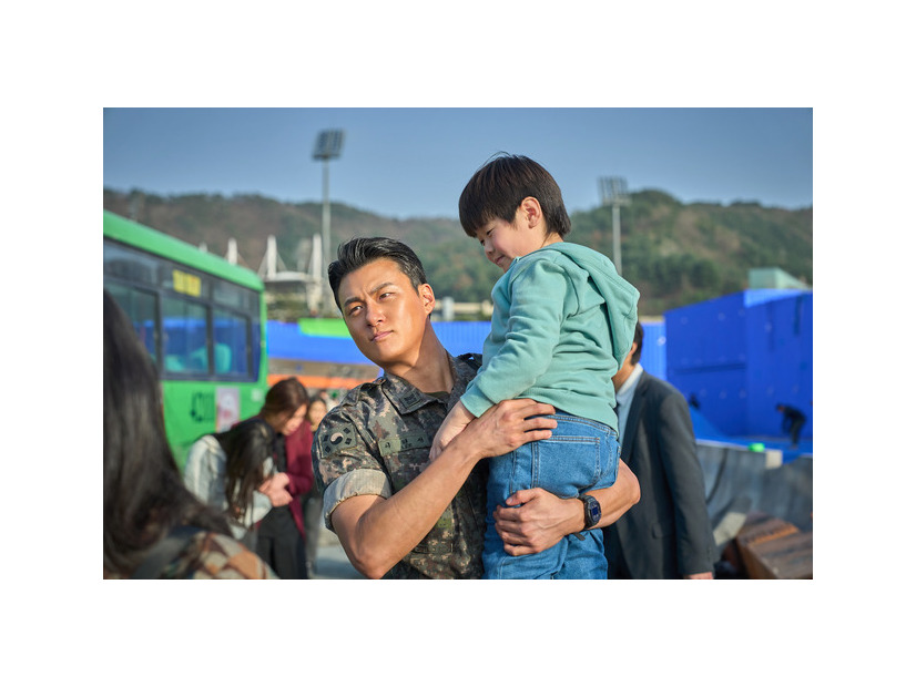 シン・スンホ『全知的な読者の視点から』　©2025 LOTTE ENTERTAINMENT, SMILEGATE, REALIES All Rights Reserved.