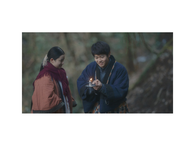 『脛擦りの森』© 『脛擦りの森』プロジェクト