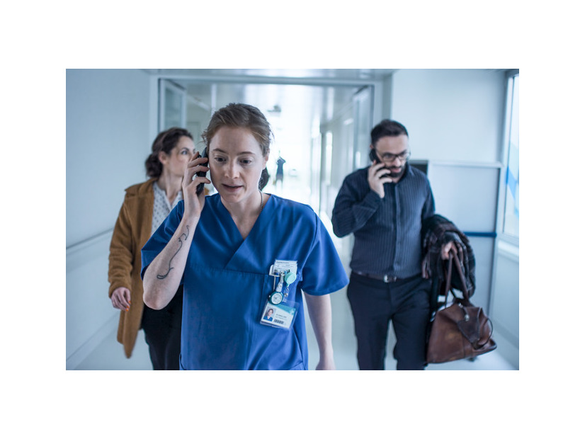 『ナースコール』© 2025 Zodiac Pictures Ltd / MMC Zodiac GmbH