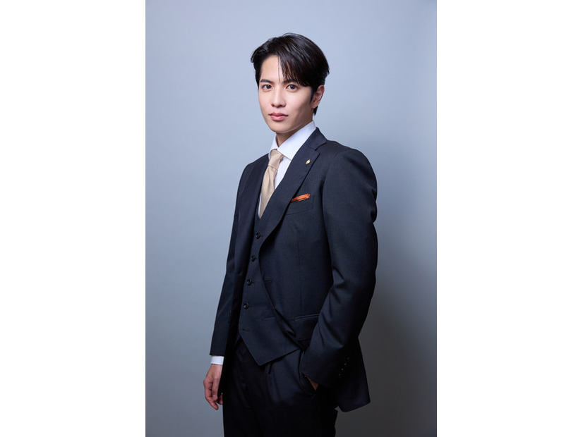 「10回切って倒れない木はない」