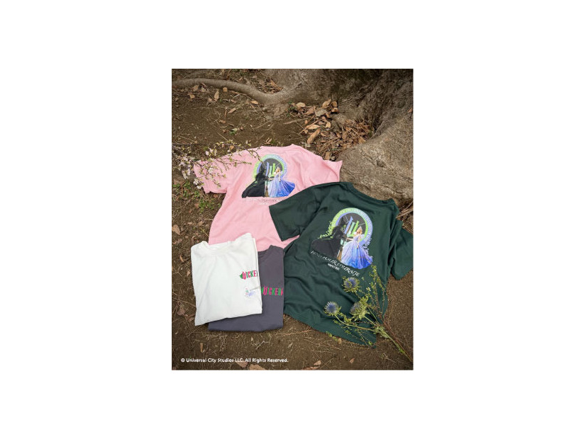 アクリルキーホルダー付 WICKEDコラボTシャツ (Q11125)