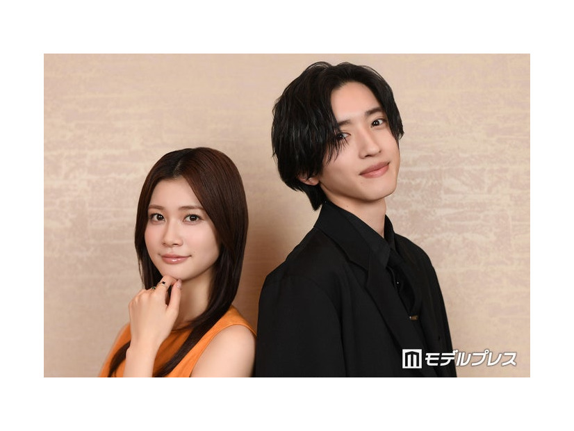 モデルプレスのインタビューに応じた道枝駿佑＆生見愛瑠（C）モデルプレス