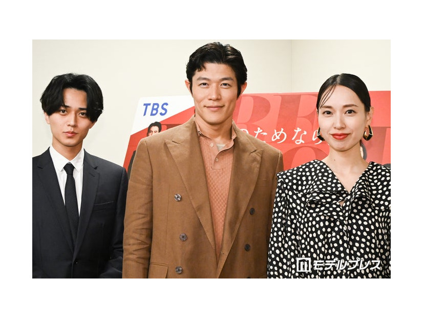 永瀬廉、鈴木亮平、戸田恵梨香（C）モデルプレス