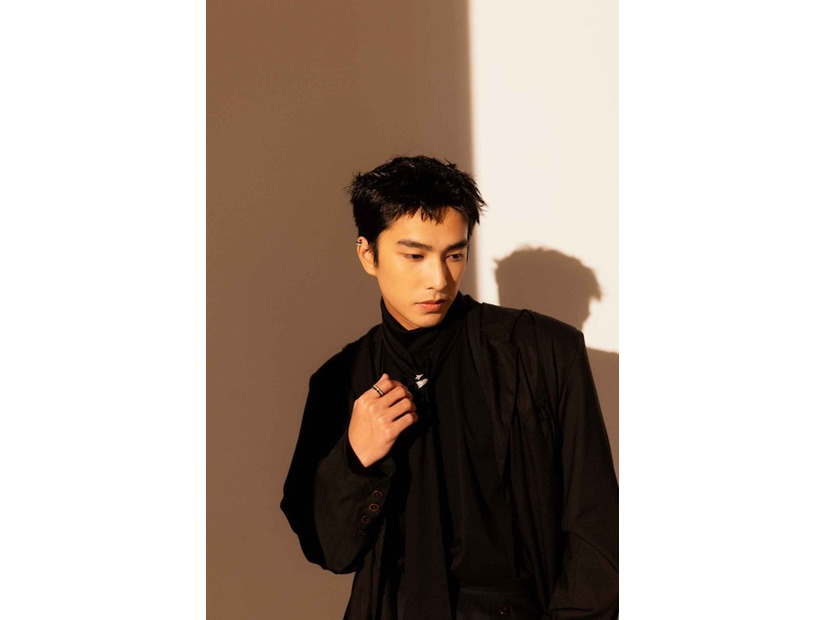 ツェン・ジンホア　（C）quencyyen