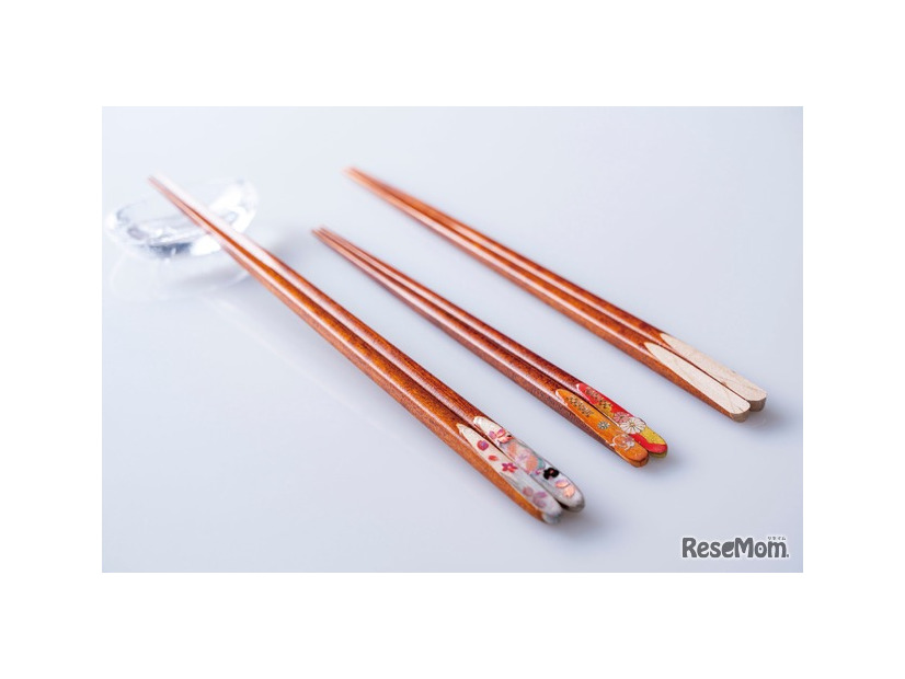 「にほんだからこそ」箸・はし・hashi装飾体験