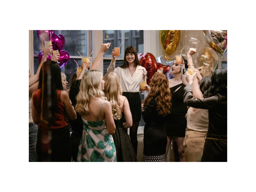 『マテリアリスト 結婚の条件』Copyright 2025 (C) Adore Rights LLC. All Rights Reserved