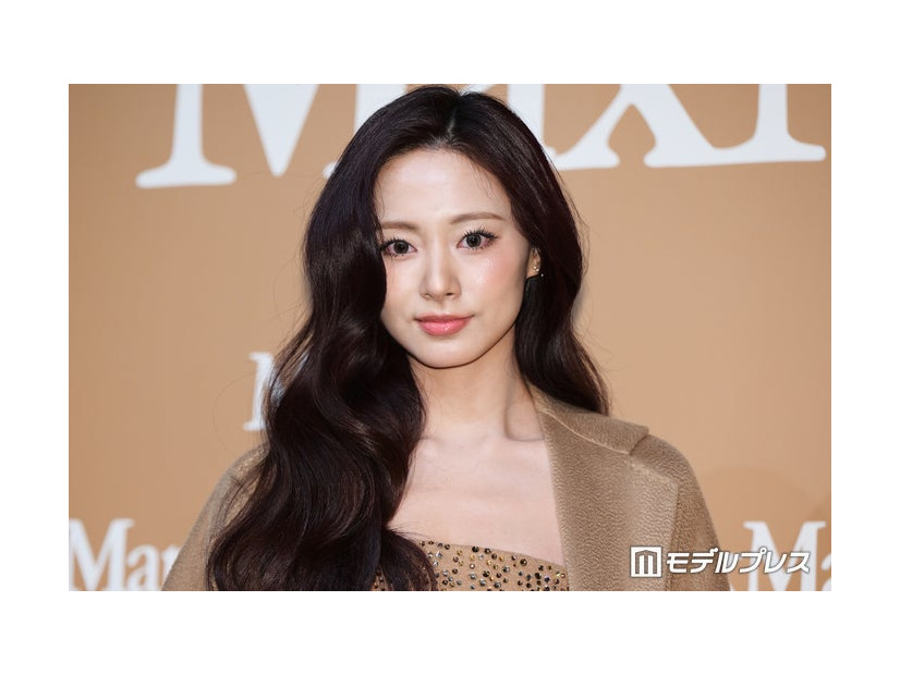 ツウィ（C）モデルプレス