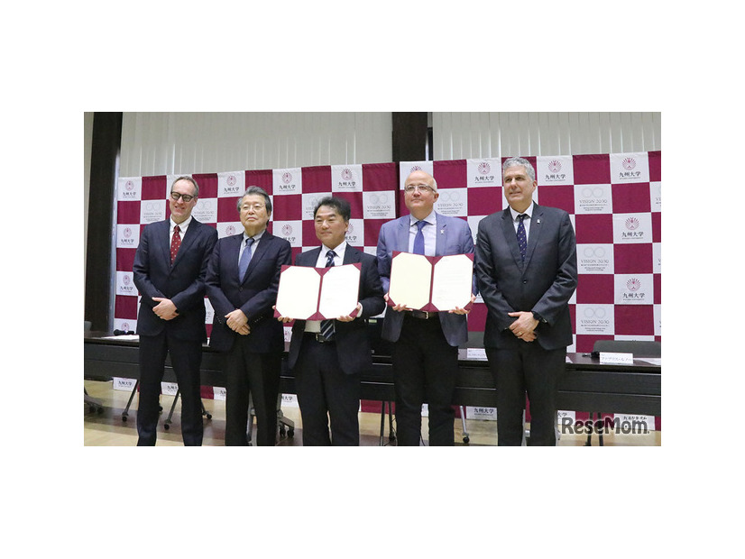 共同学位プログラムの締結式のようす