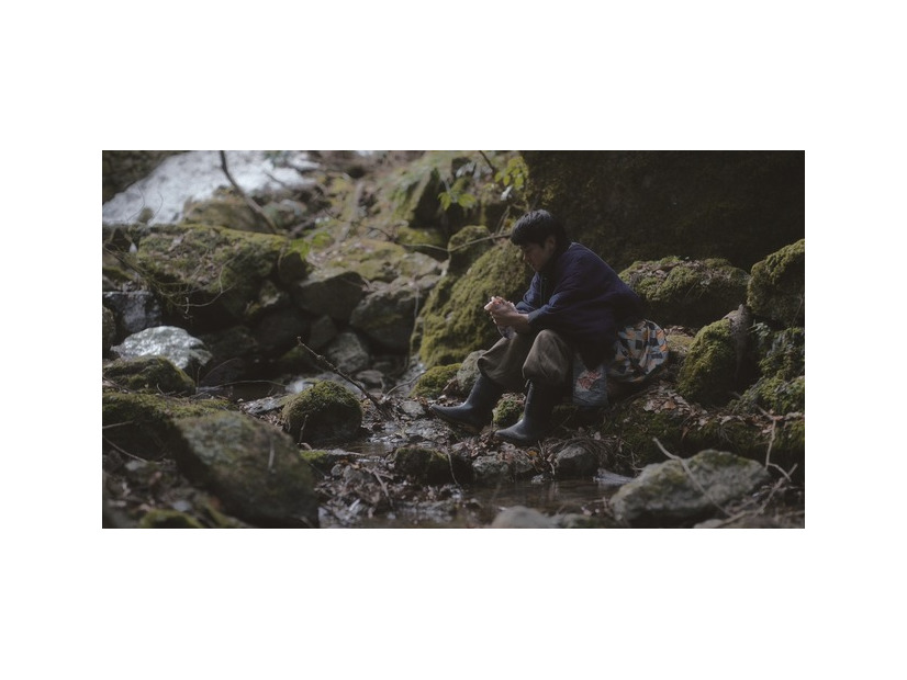 『脛擦りの森』© 『脛擦りの森』プロジェクト