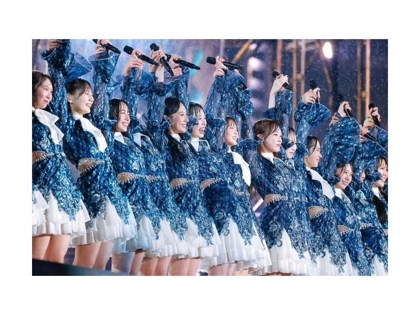 日向坂46（C）Seed & FlowerLLC
