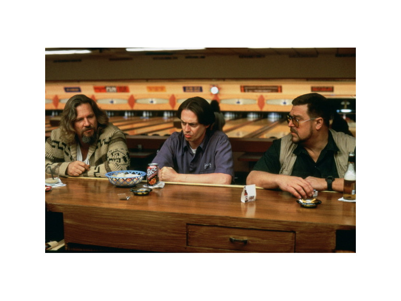 『ビッグ・リボウスキ』© 1998 Universal Studios. All Rights Reserved.