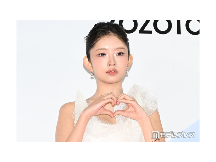 レイ／IVE（C）モデルプレス