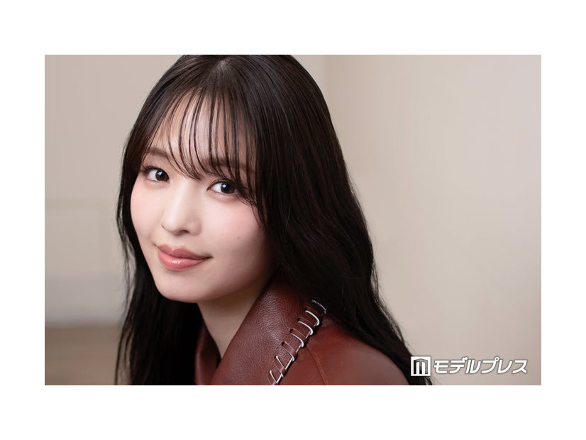 モデルプレスのインタビューに応じた横田真悠（C）モデルプレス