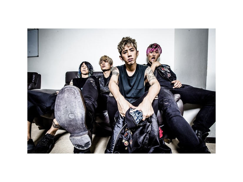 「ONE OK ROCK」