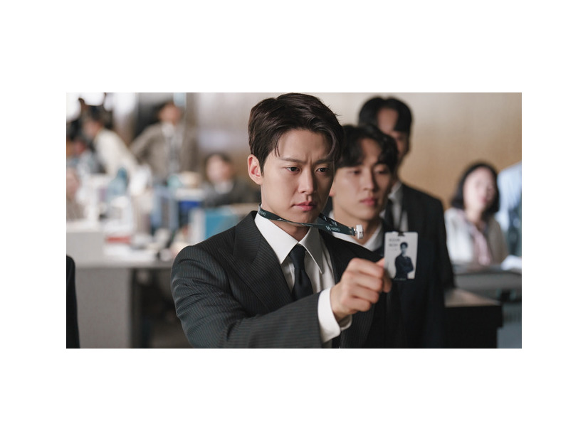 「秘密の監査 -Filing for Love-」©STUDIO DRAGON CORPORATION