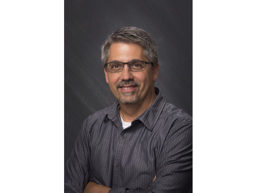 マーク・ポロニア監督