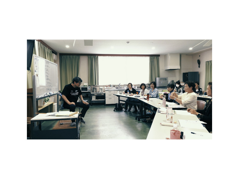 『心耳～耳を澄まさぬ表現者たち』(C)2025社会福祉法人トット基金