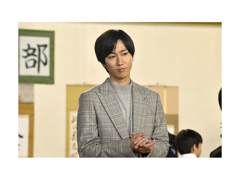 阿部亮平（C）2026映画『君のクイズ』製作委員会