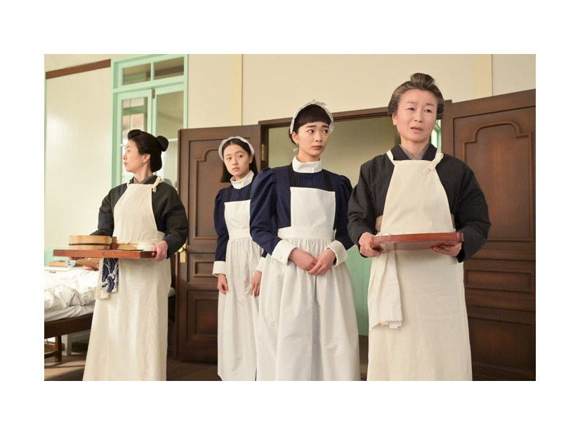 上坂樹里、見上愛ら「風、薫る」第31話（C）NHK