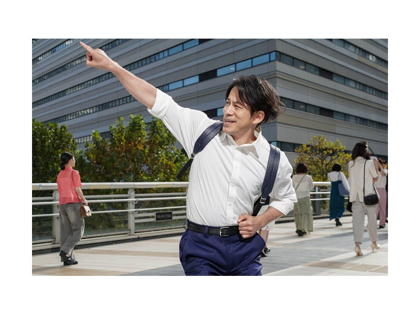 岡田准一／新CM「アイスのコーヒーのみにいこ！」篇メイキングより（提供写真）