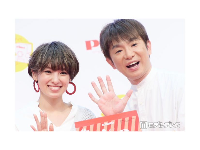 南明奈、濱口優（C）モデルプレス