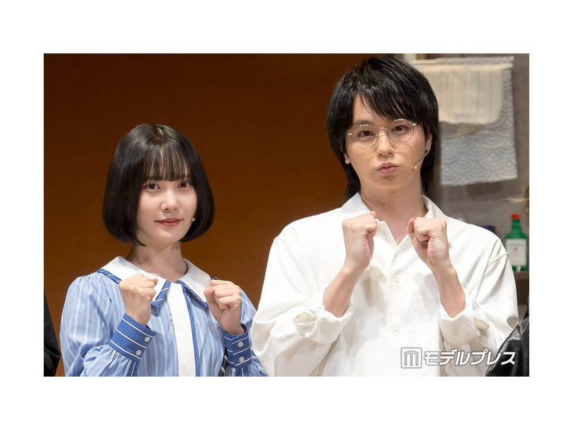 加藤史帆、伊野尾慧（C）モデルプレス