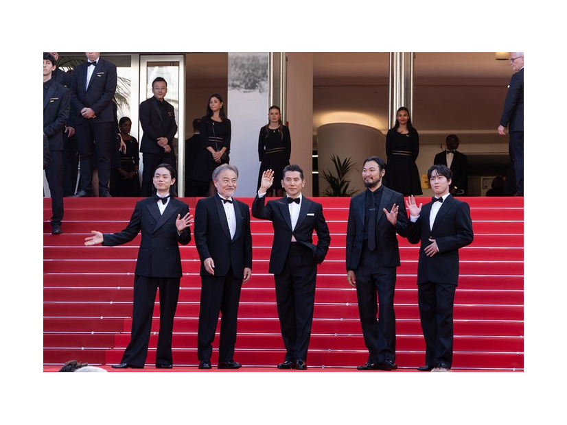 菅田将暉、黒澤清監督、本木雅弘、青木崇高、宮舘涼太（C）Kazuko Wakayama