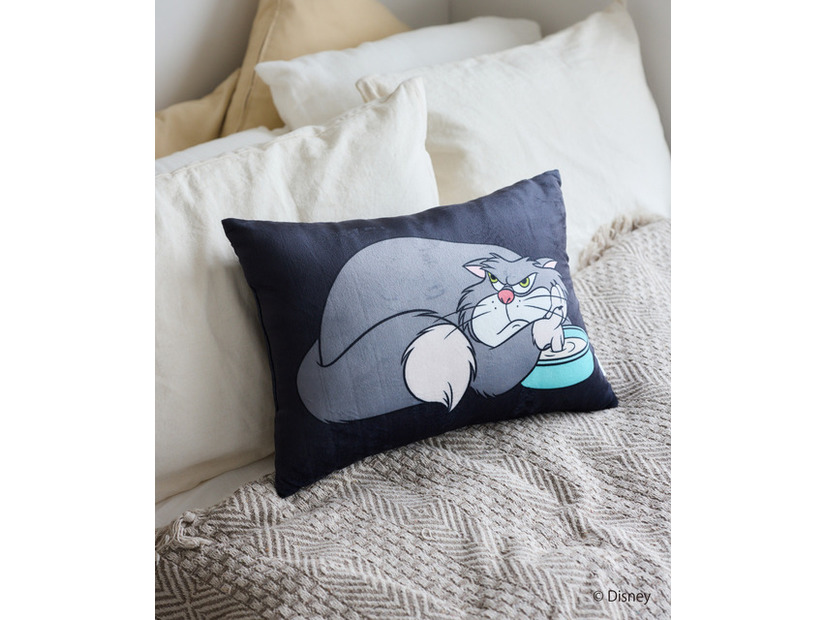 【WEB限定】＜ルシファー＞モチモチクッション 4,400円（税込）