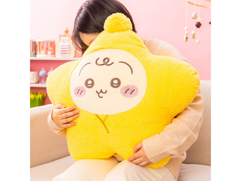 A賞：星に包まれたうさぎのBIGクッション「Chiikawa Baby ぬいぐるみくじ」©nagano