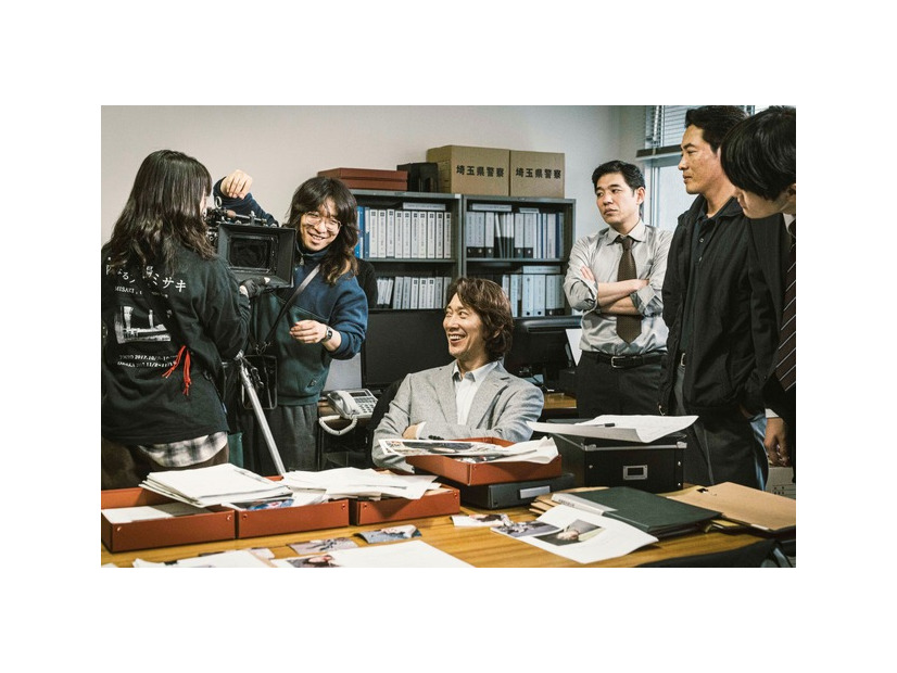 『名無し』（C）佐藤二朗 永田諒 ／ ヒーローズ（C）2026 映画「名無し」製作委員会