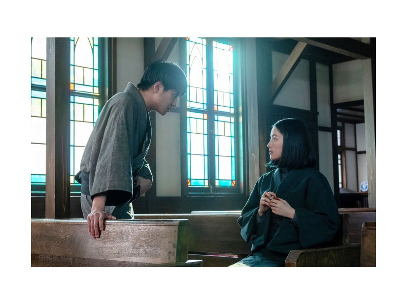 藤原季節、上坂樹里「風、薫る」第45話（C）NHK