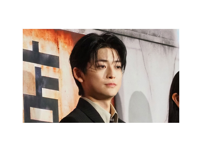 高橋文哉