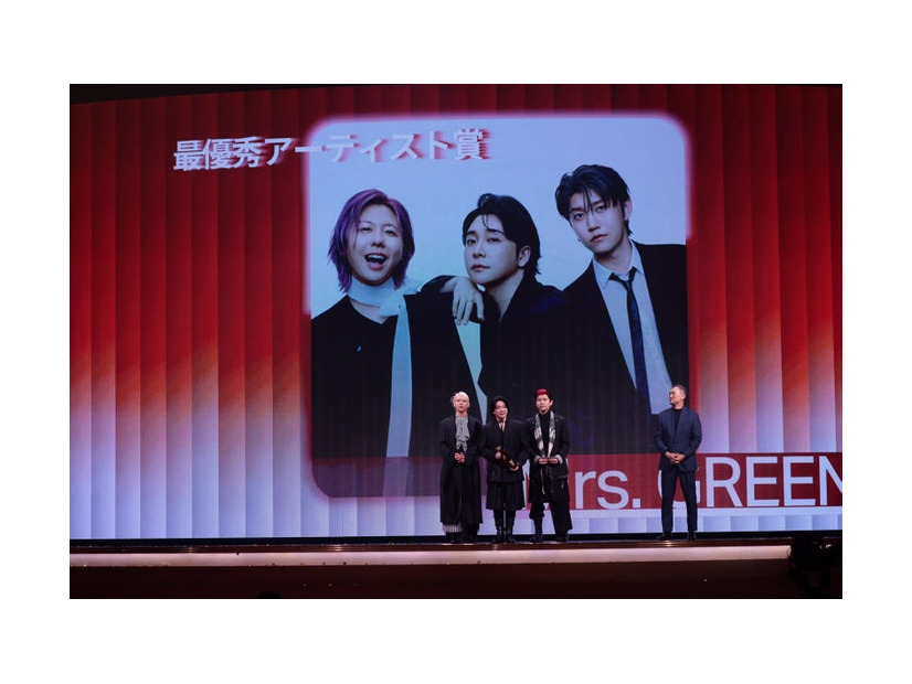 Mrs. GREEN APPLE（C）CEIPA／MUSIC AWARDS JAPAN 2026