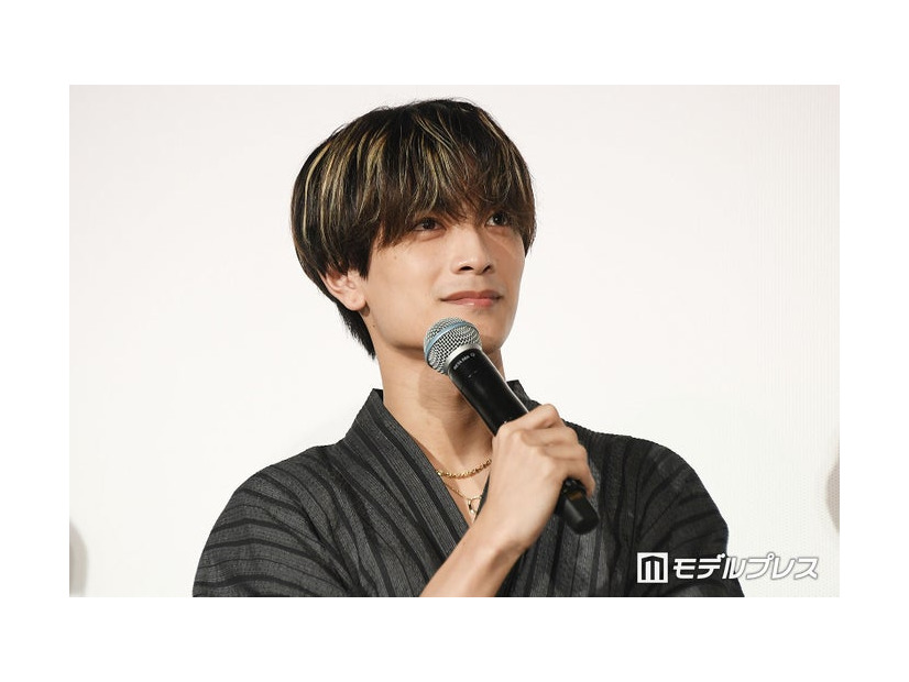 最近ようやく日焼け止め＆日傘デビューを果たした高橋恭平（C）モデルプレス