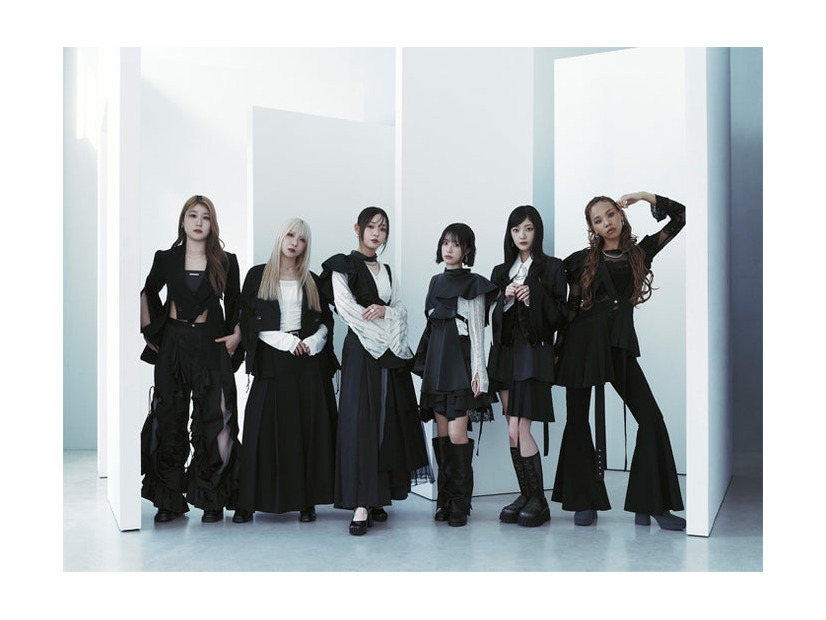 Little Glee Monster／結海は右から2番目（提供写真）