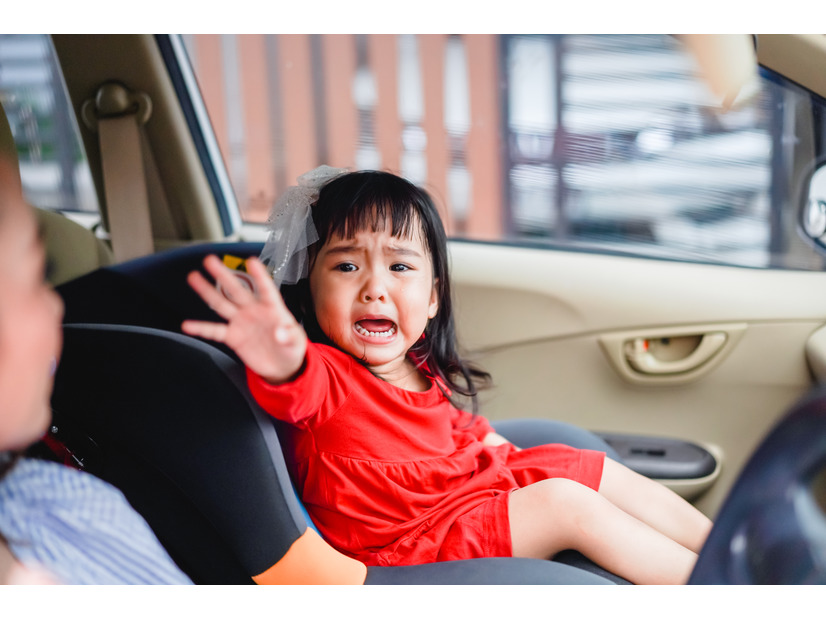 「パパ、怖い」子どもが泣いてもアクセルを踏み続けた夫。危険運転で家族を支配するモラハラの実態