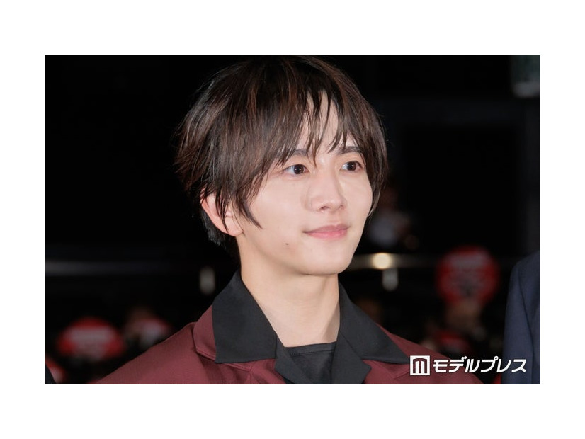 「口に関するアンケート」に出席した板垣李光人（C）モデルプレス