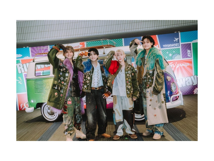 Aぇ! group（左から）小島健、正門良規、末澤誠也、佐野晶哉／撮影：Kosuke Ito（提供写真）