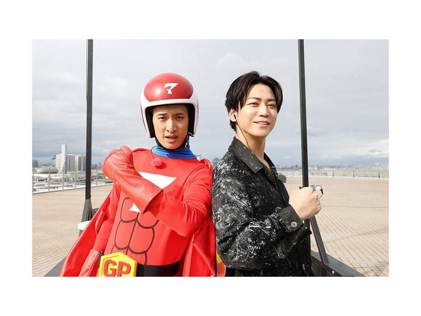向井康二、亀梨和也（C）フジテレビ