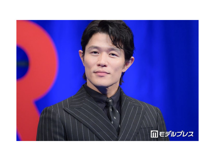 劇場版「TOKYO MER～走る緊急救命室～CAPITAL CRISIS」完成披露舞台挨拶に出席した鈴木亮平（C）モデルプレス